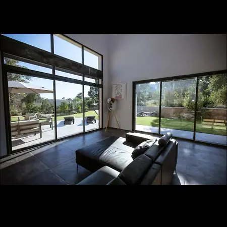 L'orangerie, 4 Bedrooms, 8 People, Pool, * レクシ
