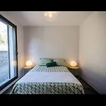 L'orangerie, 4 Bedrooms, 8 People, Pool, וילה *