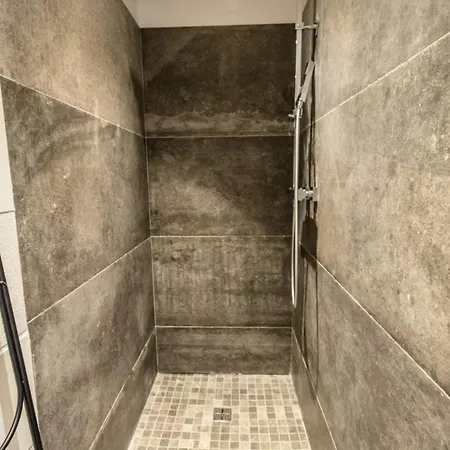 L'orangerie, 4 Bedrooms, 8 People, Pool, Villa Lecci